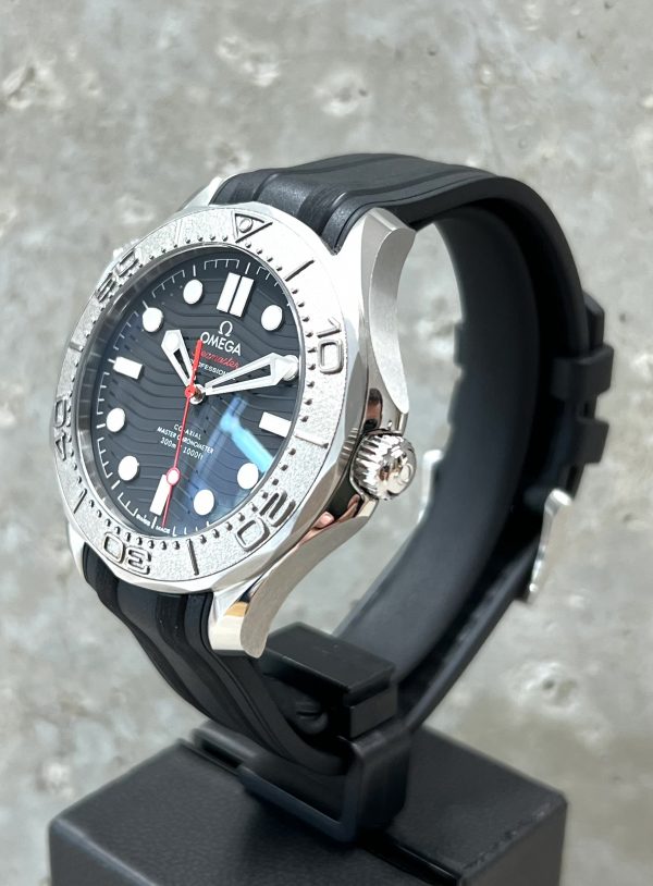 Omega Seamaster Diver 300 M Nekton 3