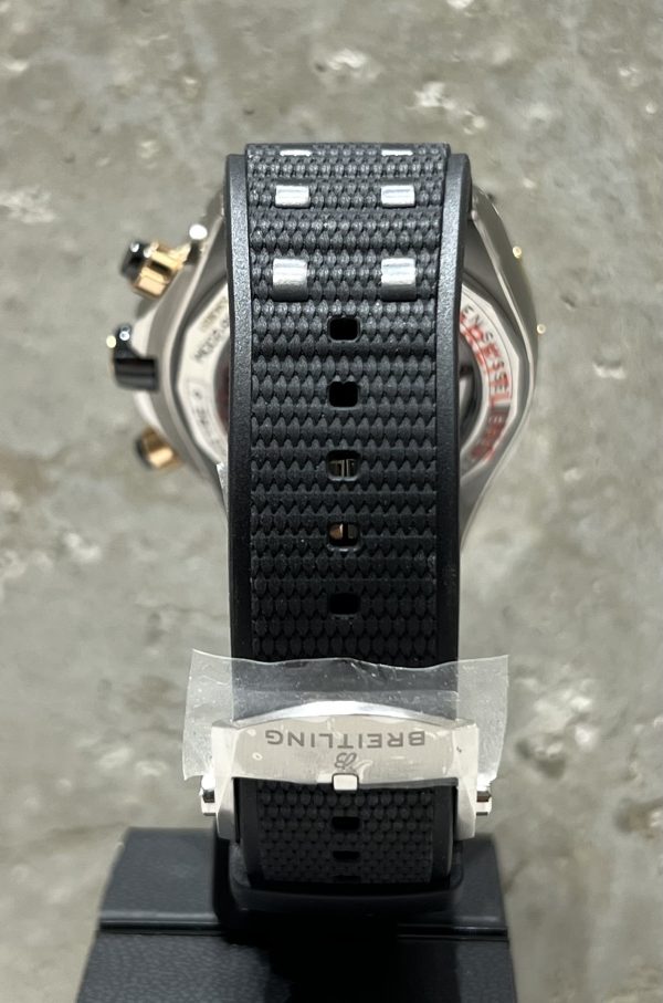 Breitling Super Chronomat B01 44 5