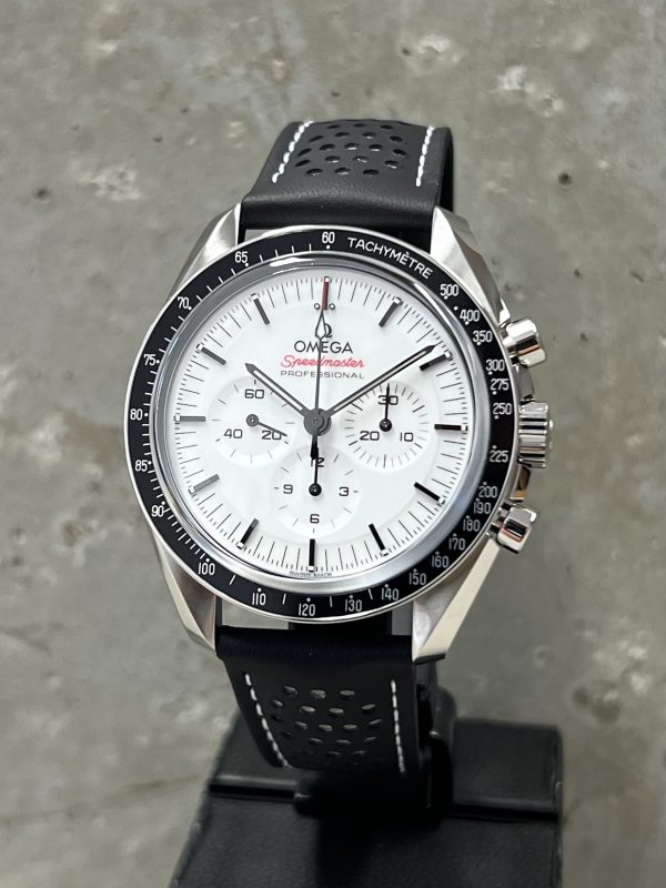 Omega Speedmaster Moonwatch Co-Axial Master Chronometer 42mm