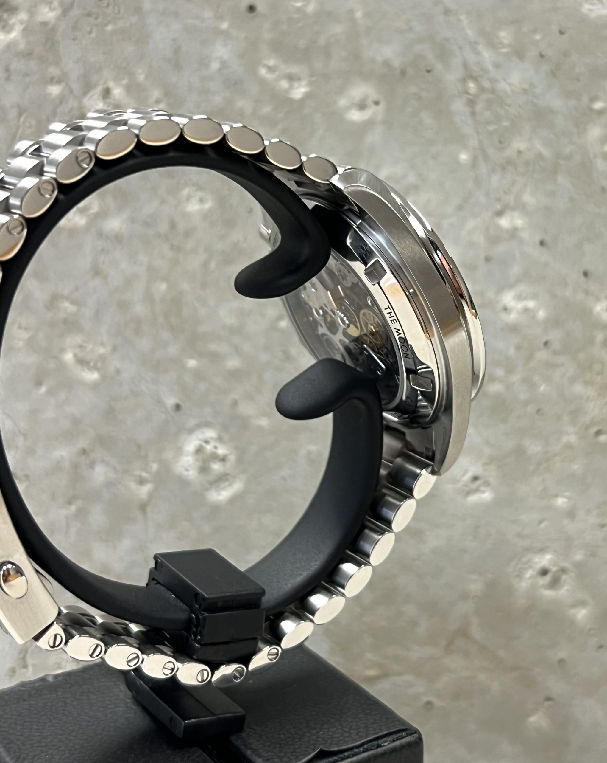 Omega Speedmaster Moonwatch Co-Axial Master 7