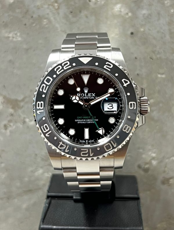 Rolex GMT-Master II "Bruce Wayne" 2