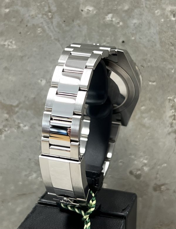 Rolex GMT-Master II "Bruce Wayne" 5