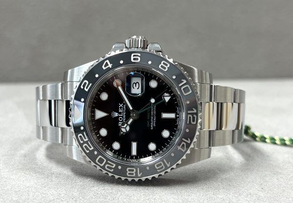 Rolex GMT-Master II "Bruce Wayne" 8