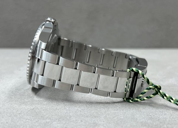 Rolex GMT-Master II "Bruce Wayne" 9
