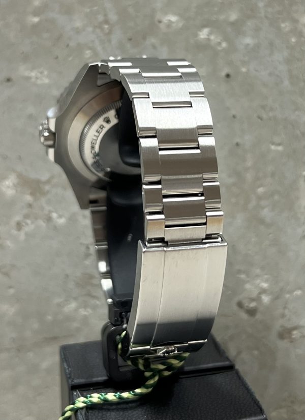 Rolex Sea-Dweller "Single red" 5