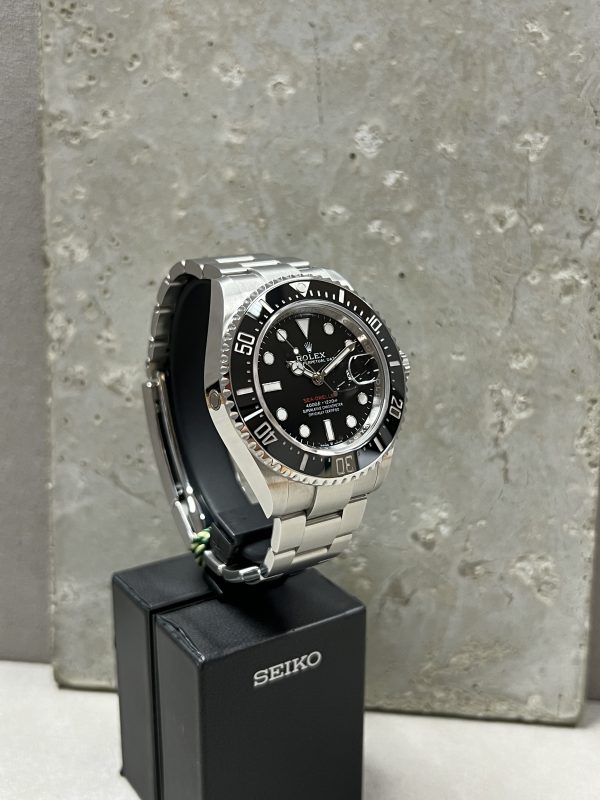 Rolex Sea-Dweller "Single red" 7