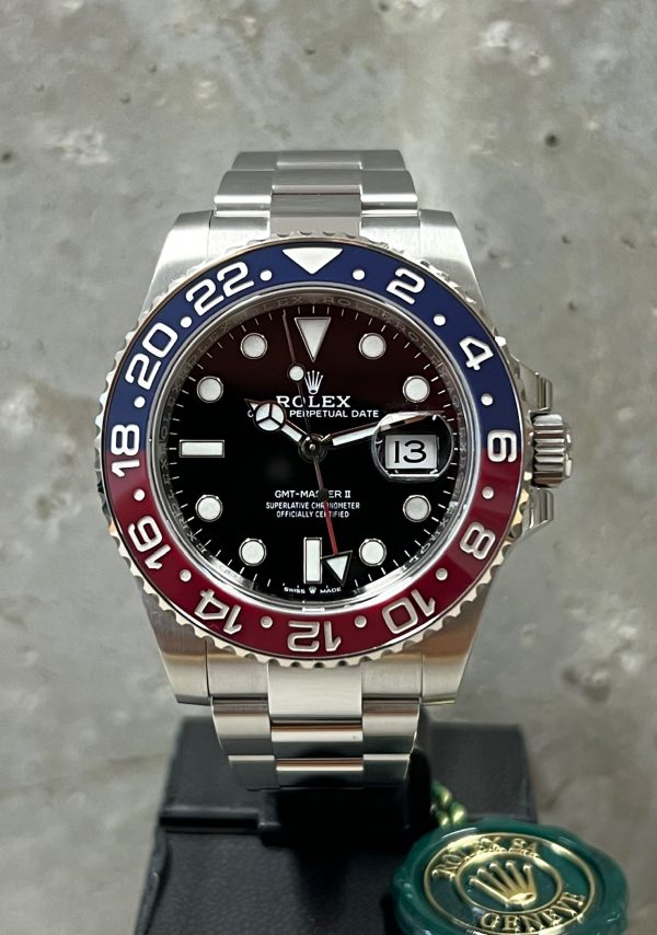 Rolex GMT-Master II "Pepsi" 2