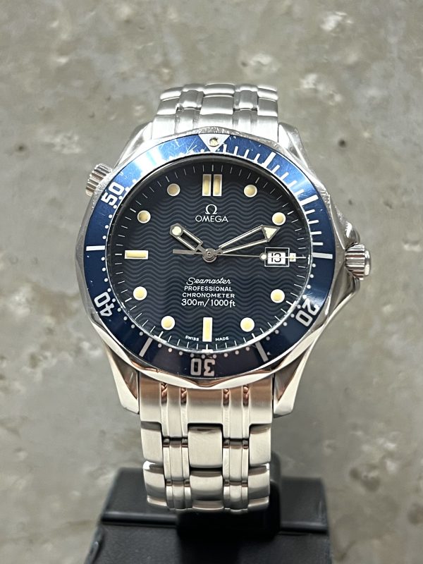 Omega Seamaster Diver 300M Professional 2