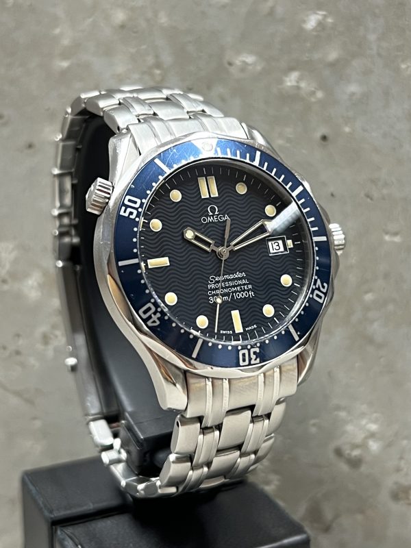 Omega Seamaster Diver 300M Professional 6