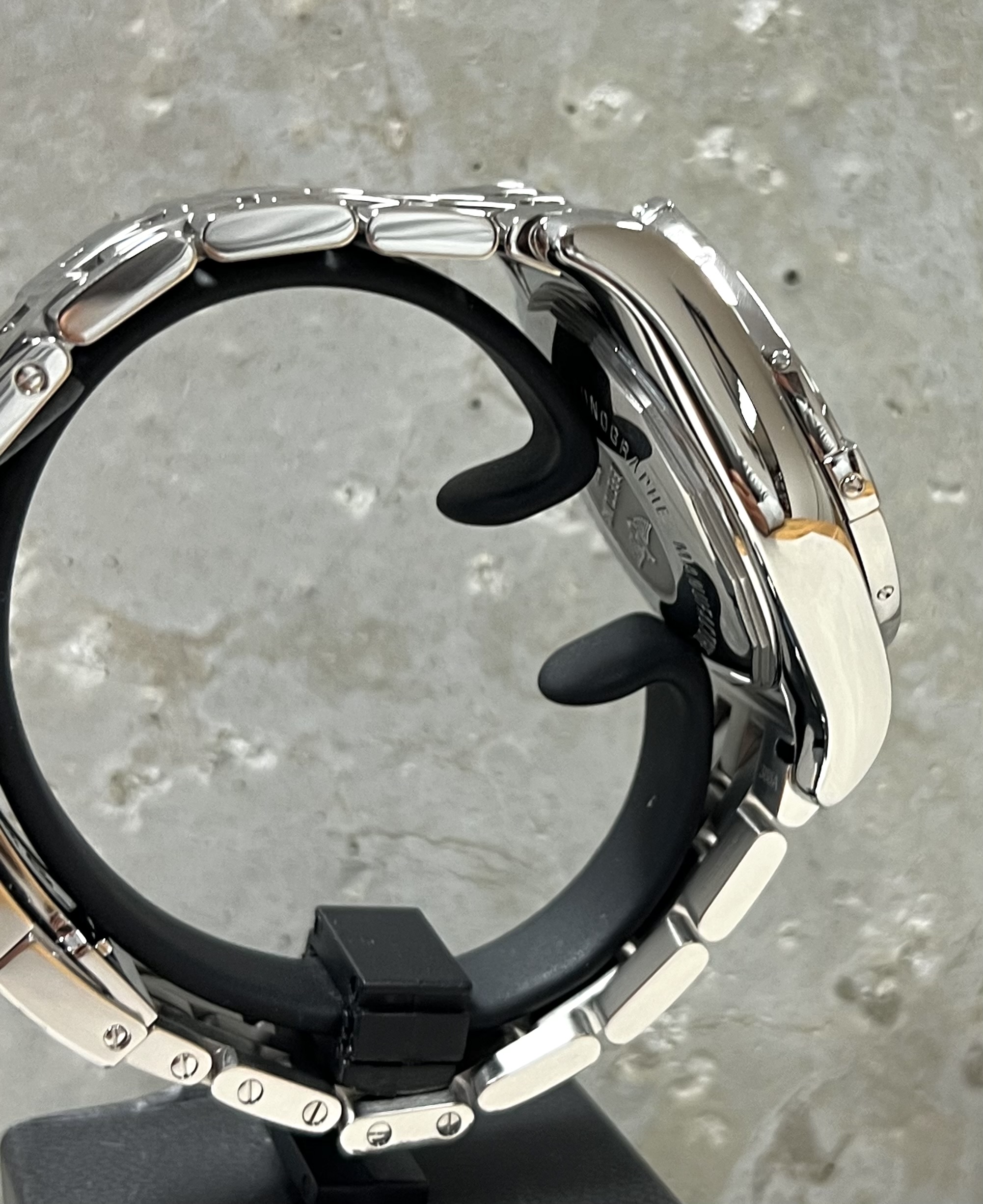 Breitling Chronomat 44 Special Edition 5