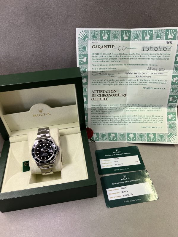 Rolex Submariner Date 17