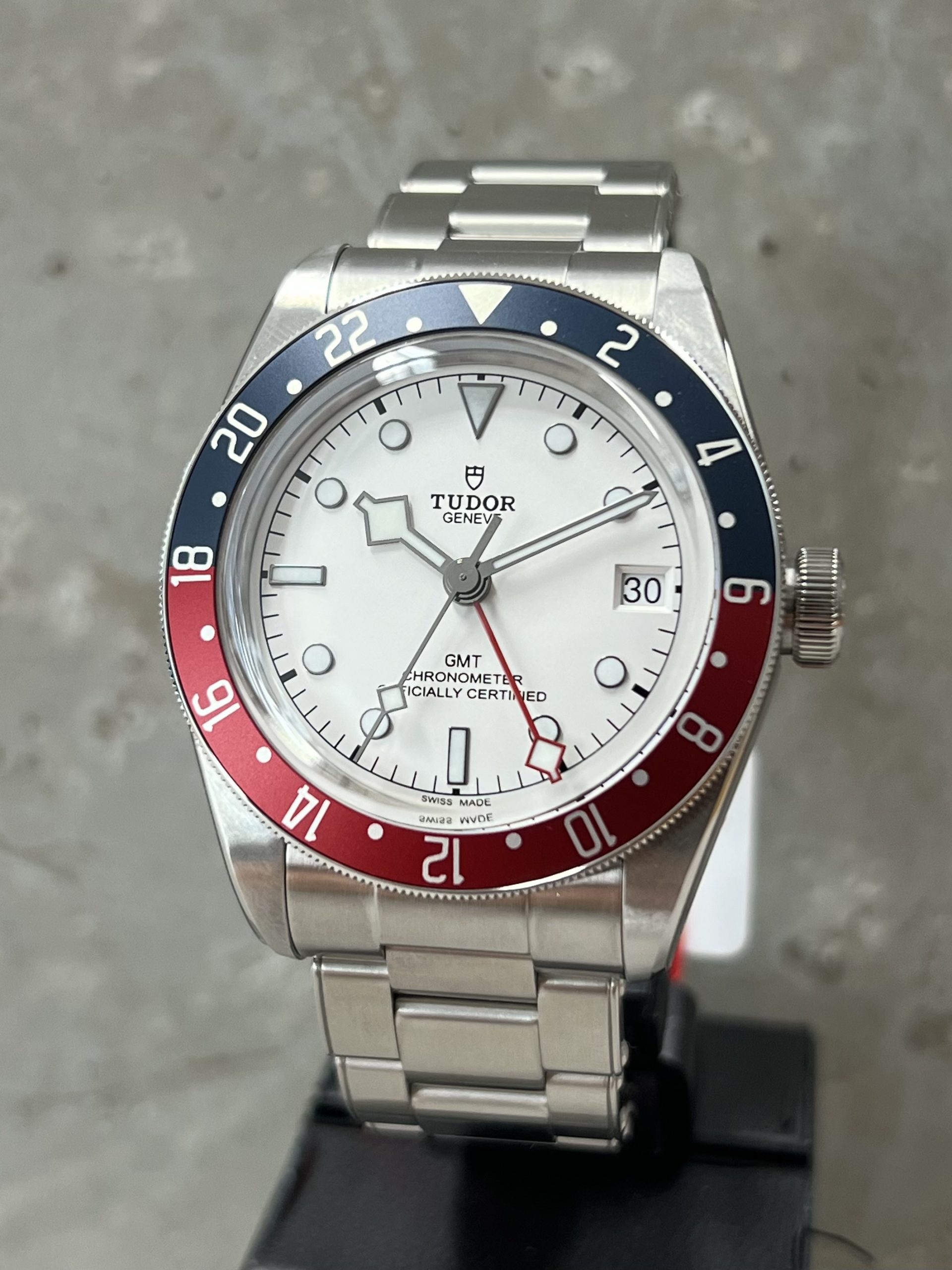 Tudor Black Bay GMT "Pepsi" weißes Zifferblatt