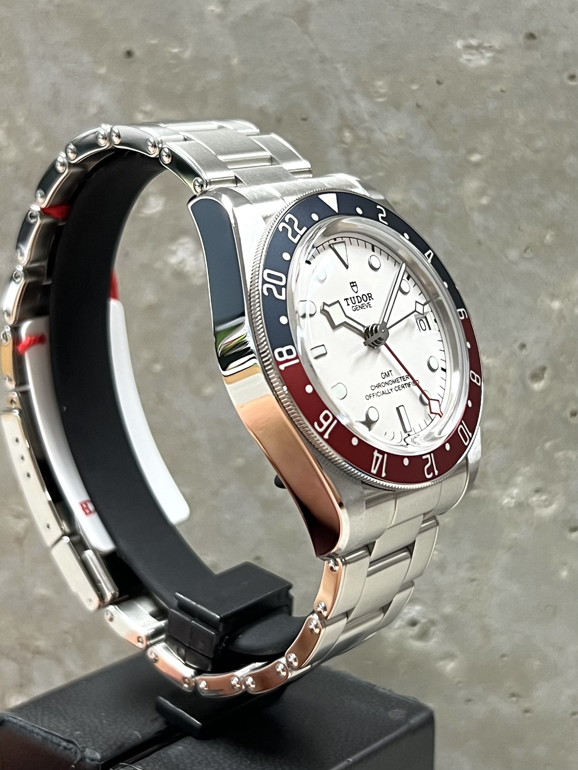 Tudor Black Bay GMT 41 "Pepsi" 6