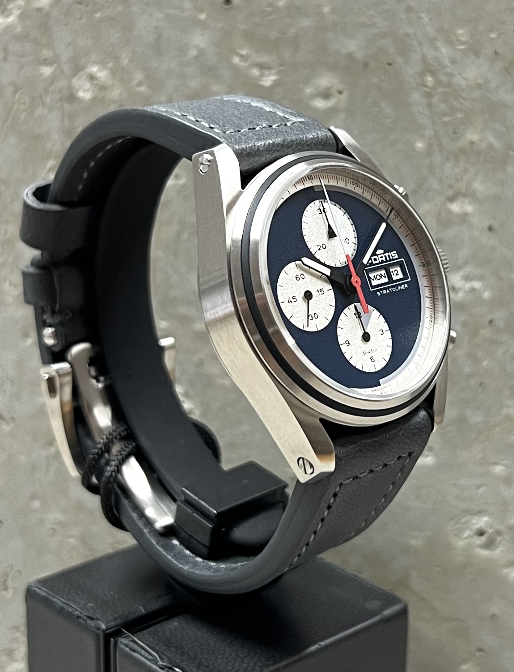 Fortis Stratoliner S-41 "Blue Japan" 7