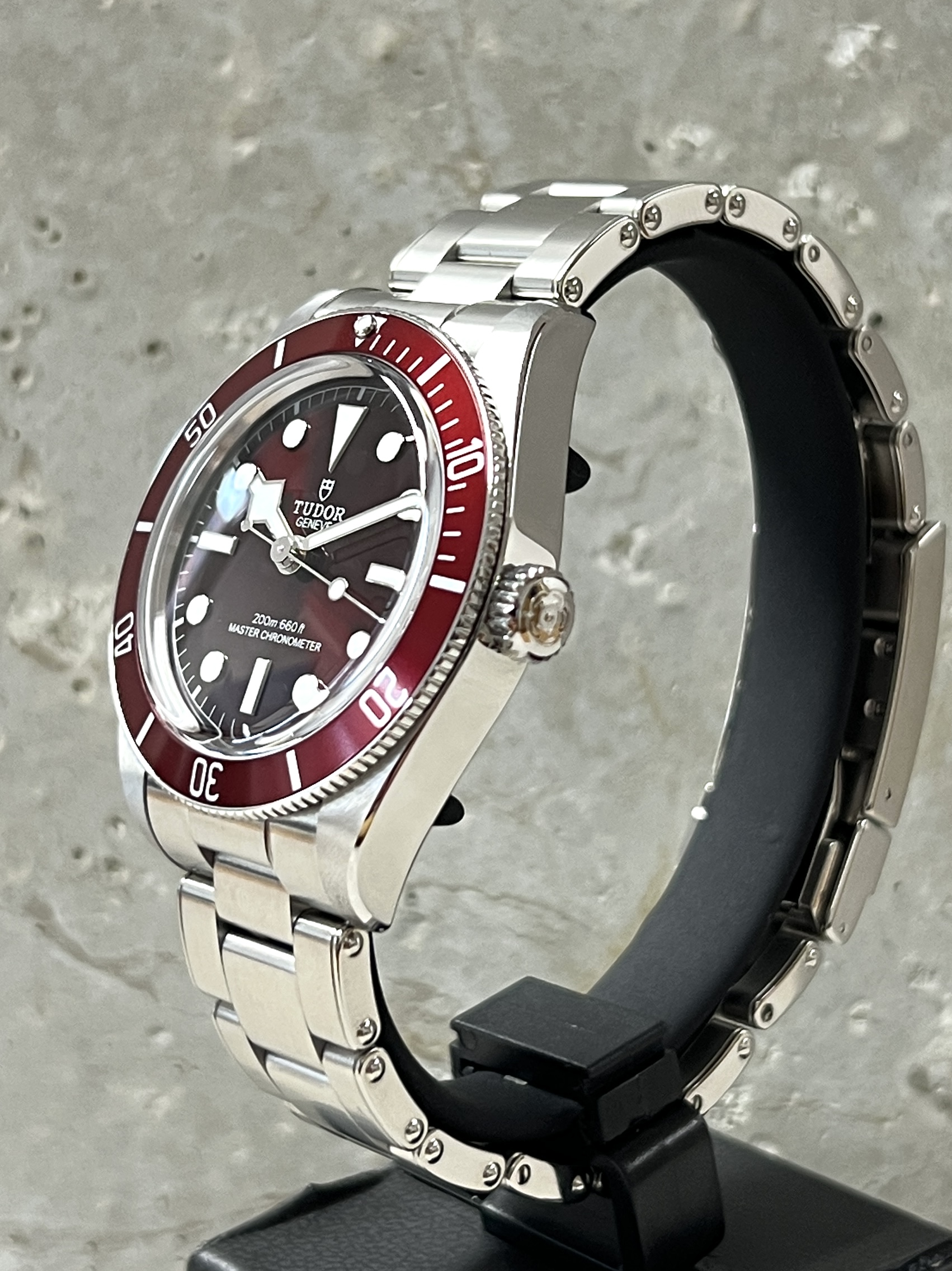 Tudor Black Bay 58 "bordeaux Zifferblatt" 3