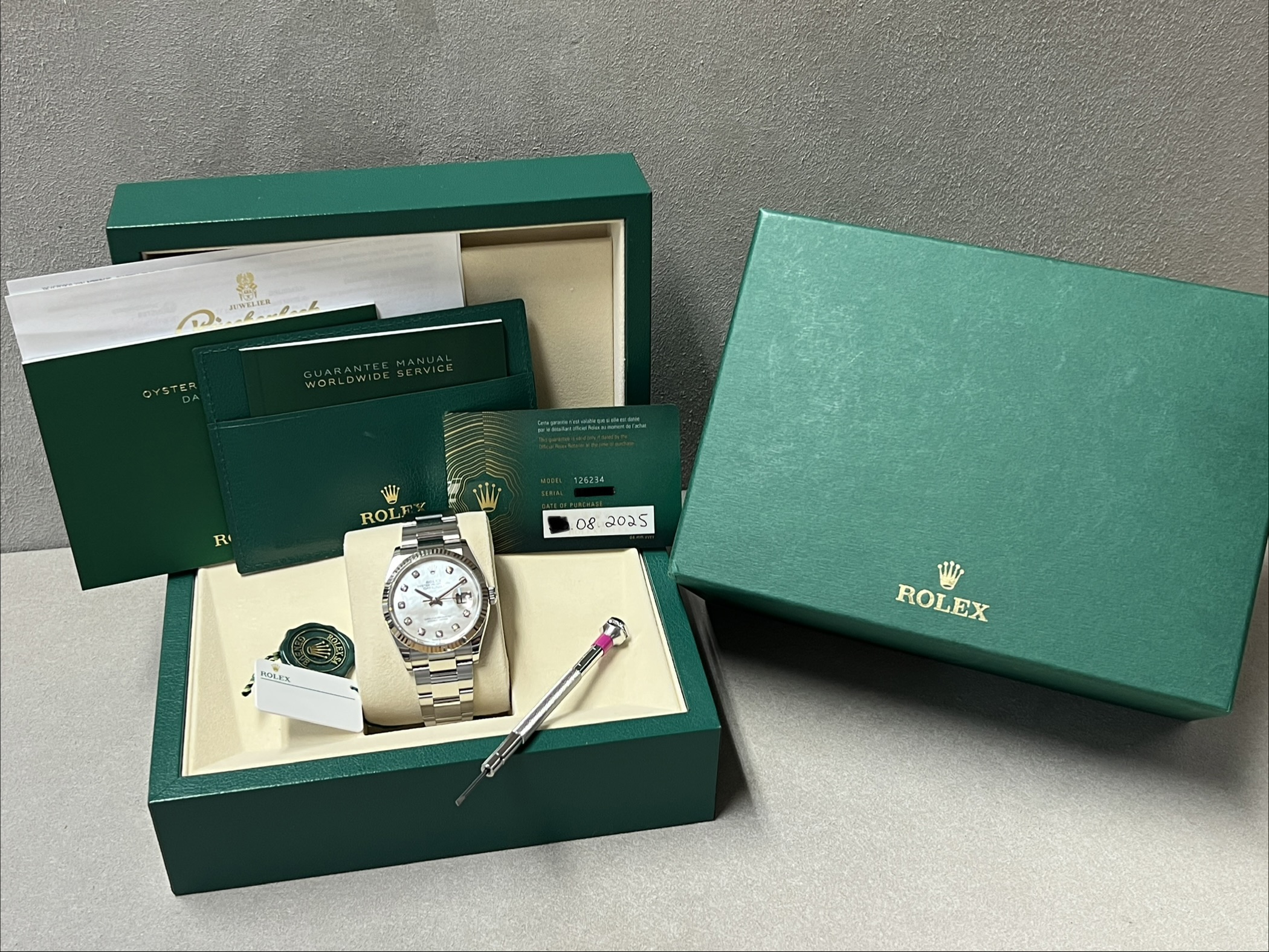 Rolex Datejust 36 "Perlmutt-Diamanten Zifferblatt" 14