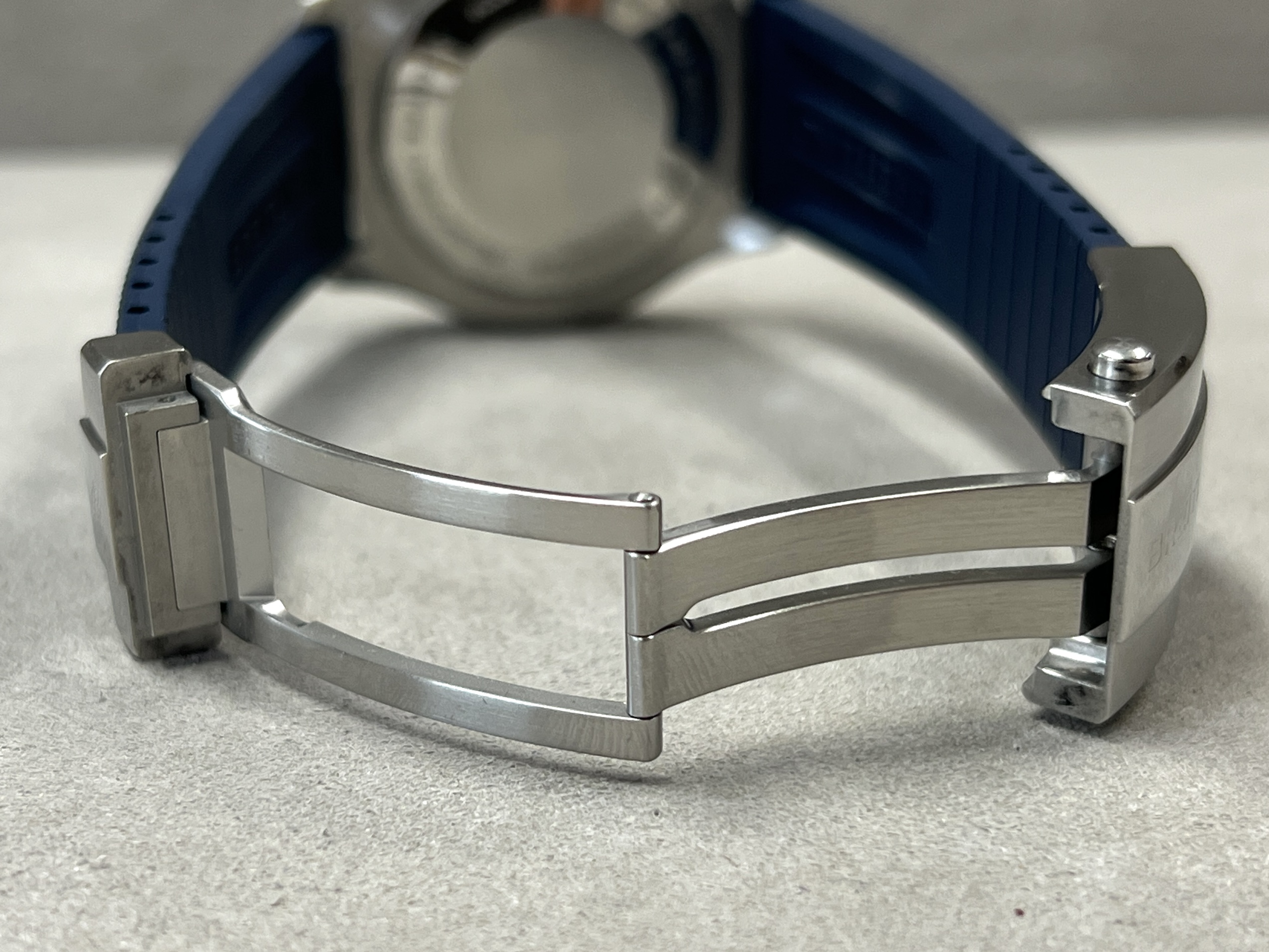 Breitling SUPEROCEAN AUTOMATIC 44 11