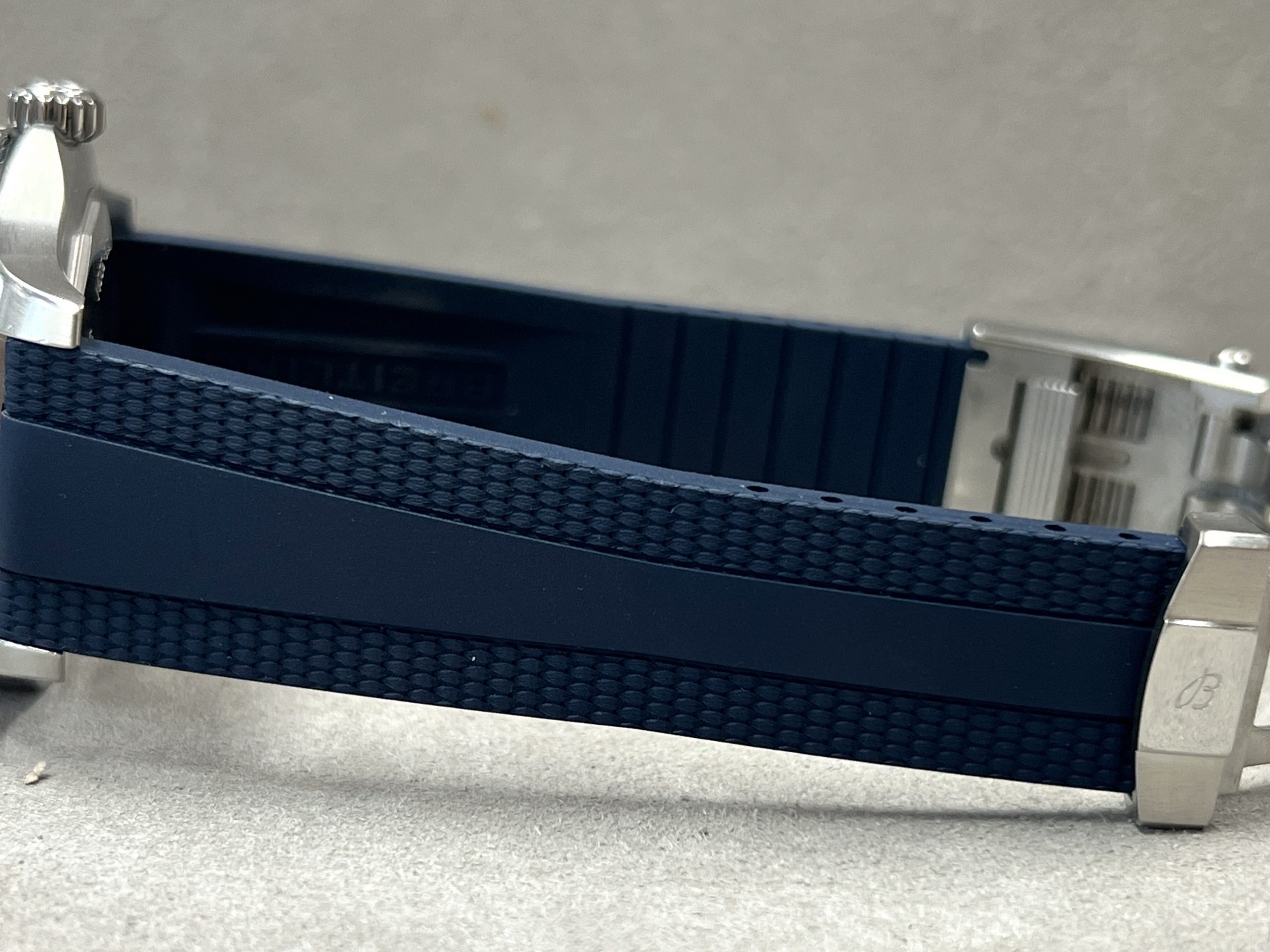 Breitling SUPEROCEAN AUTOMATIC 44 13