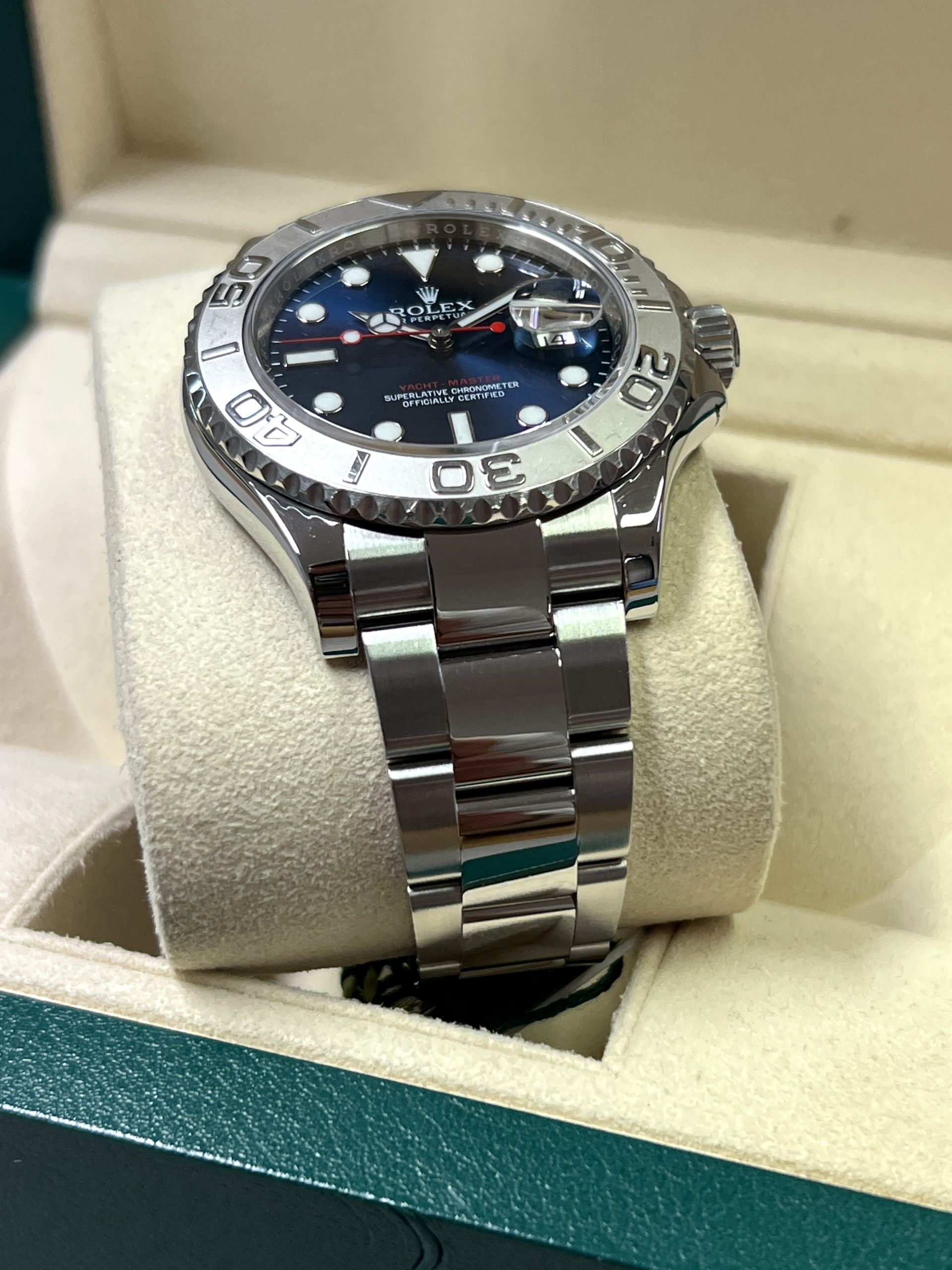 Rolex Yachtmaster 40 "blaues Zifferblatt" 11