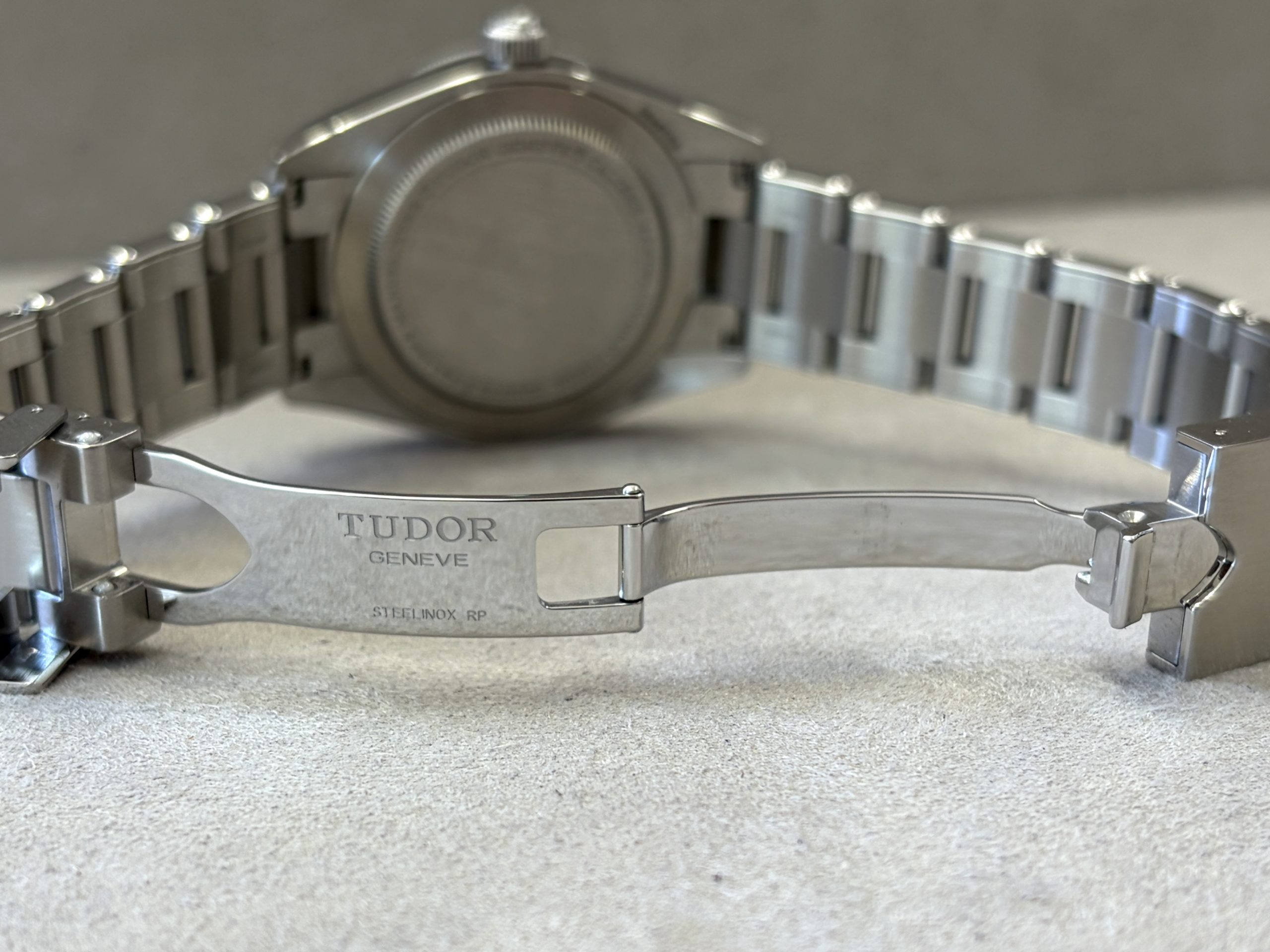 Tudor Black Bay 58 9
