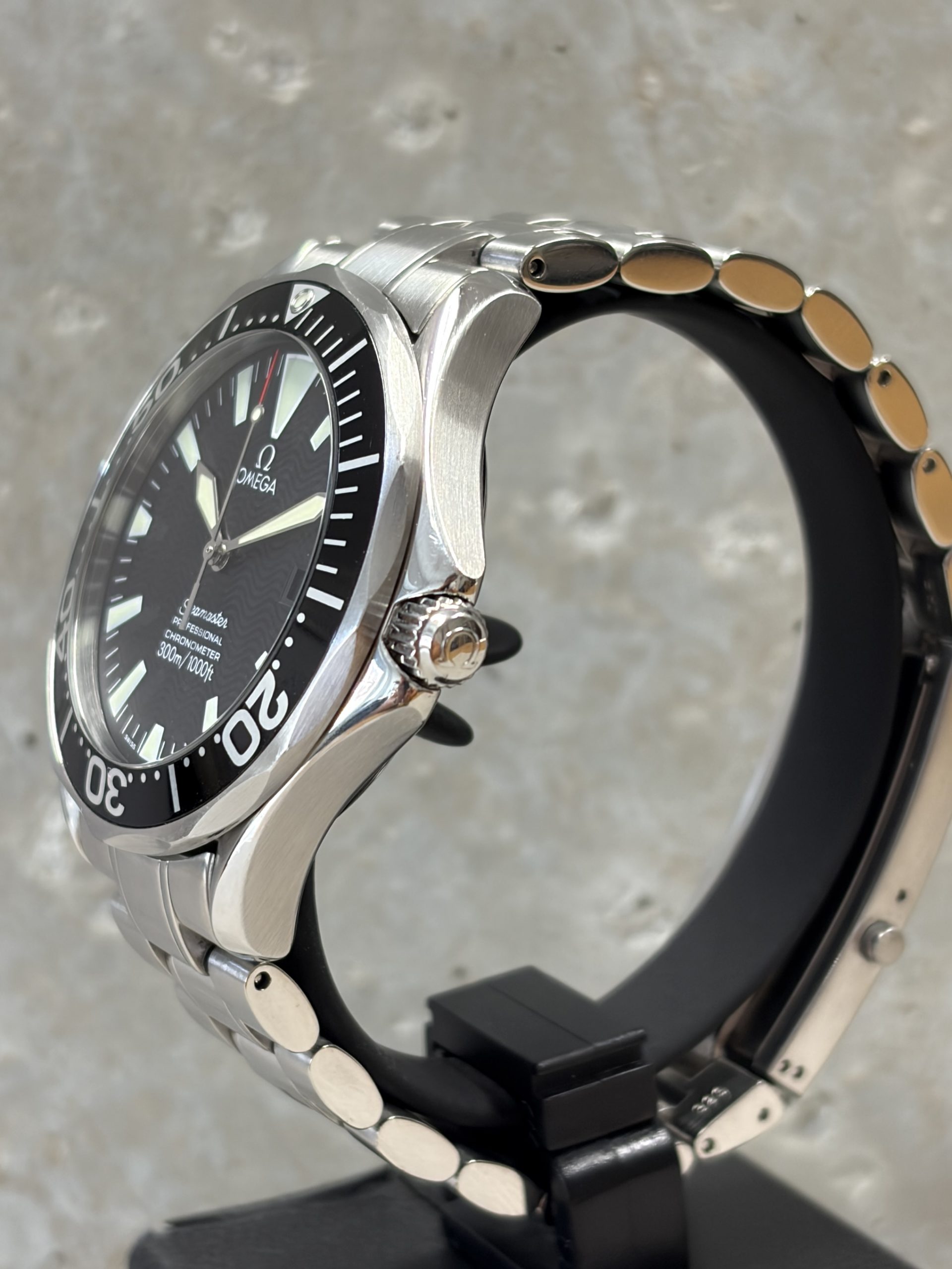 Omega Seamaster Diver 300M "Peter Blake" 3
