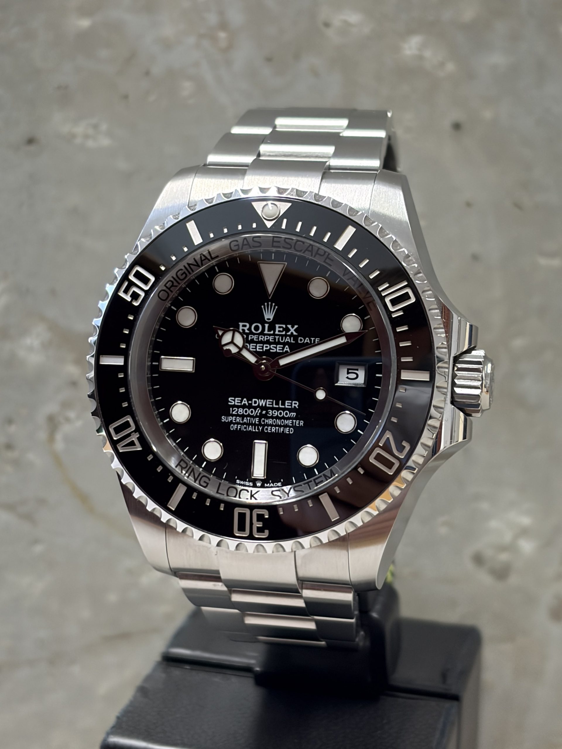 Rolex Deepsea 44mm "schwarz"