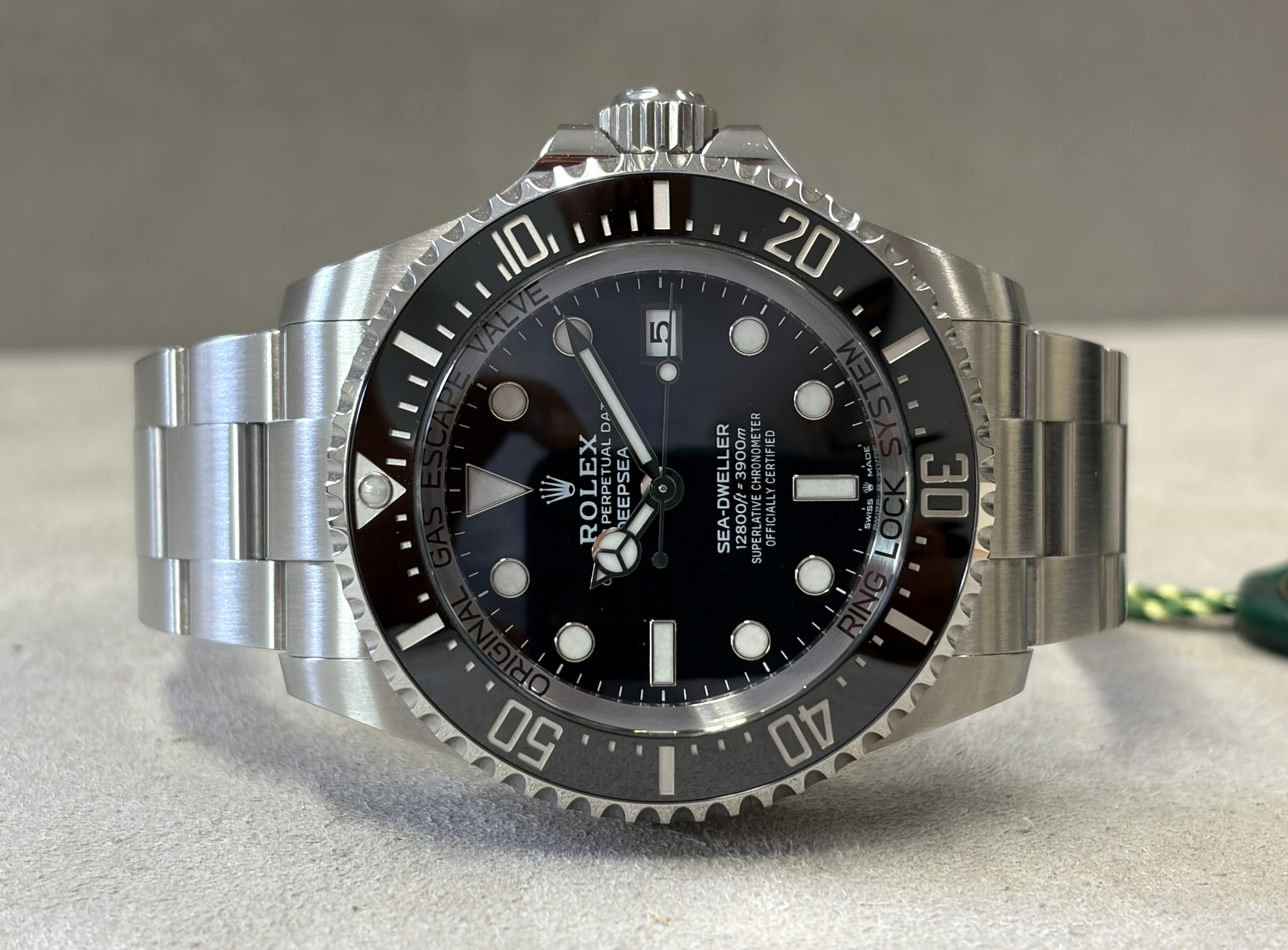 Rolex Deepsea 44mm "schwarz" 7