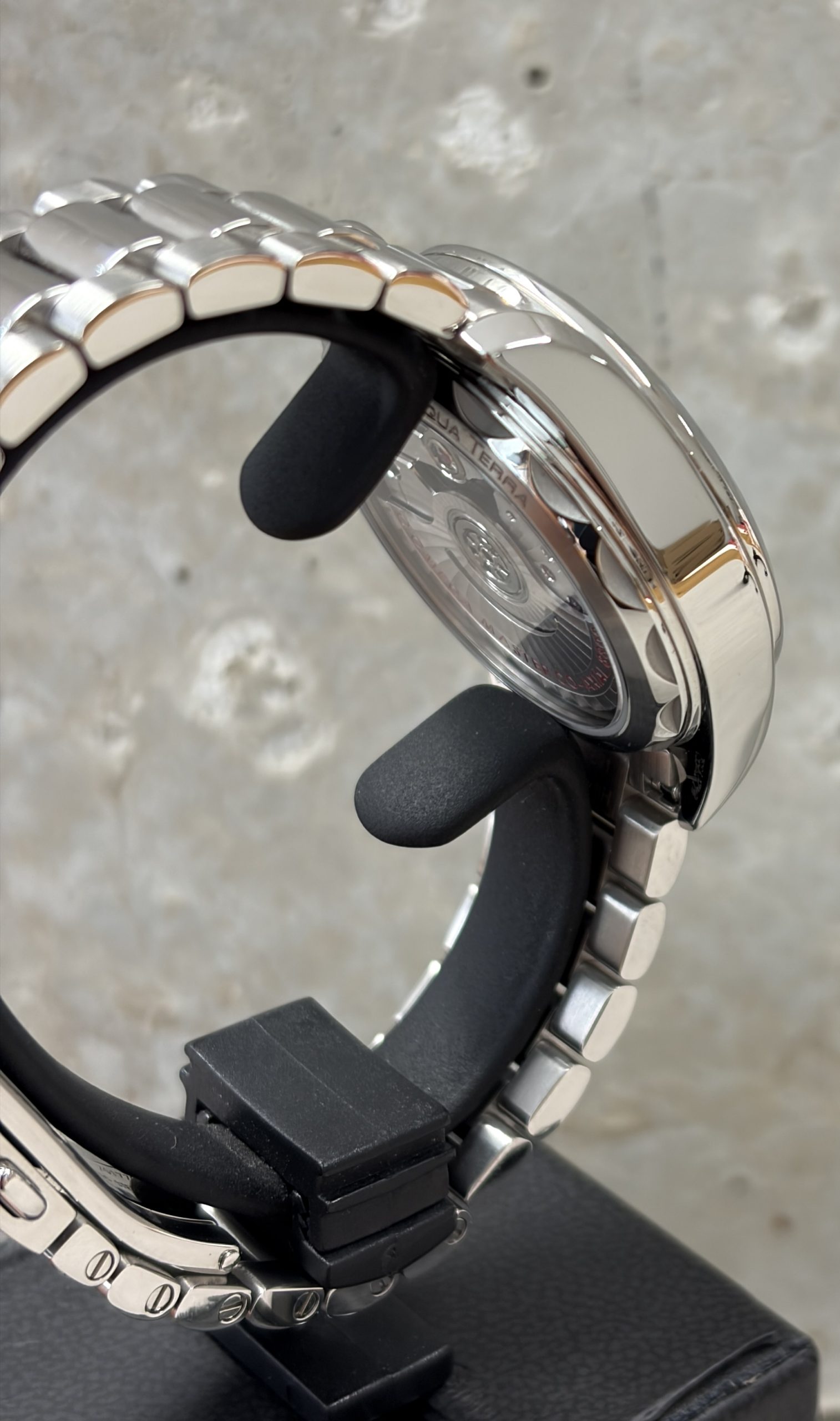 Omega Seamaster Aqua Terra Shades 5