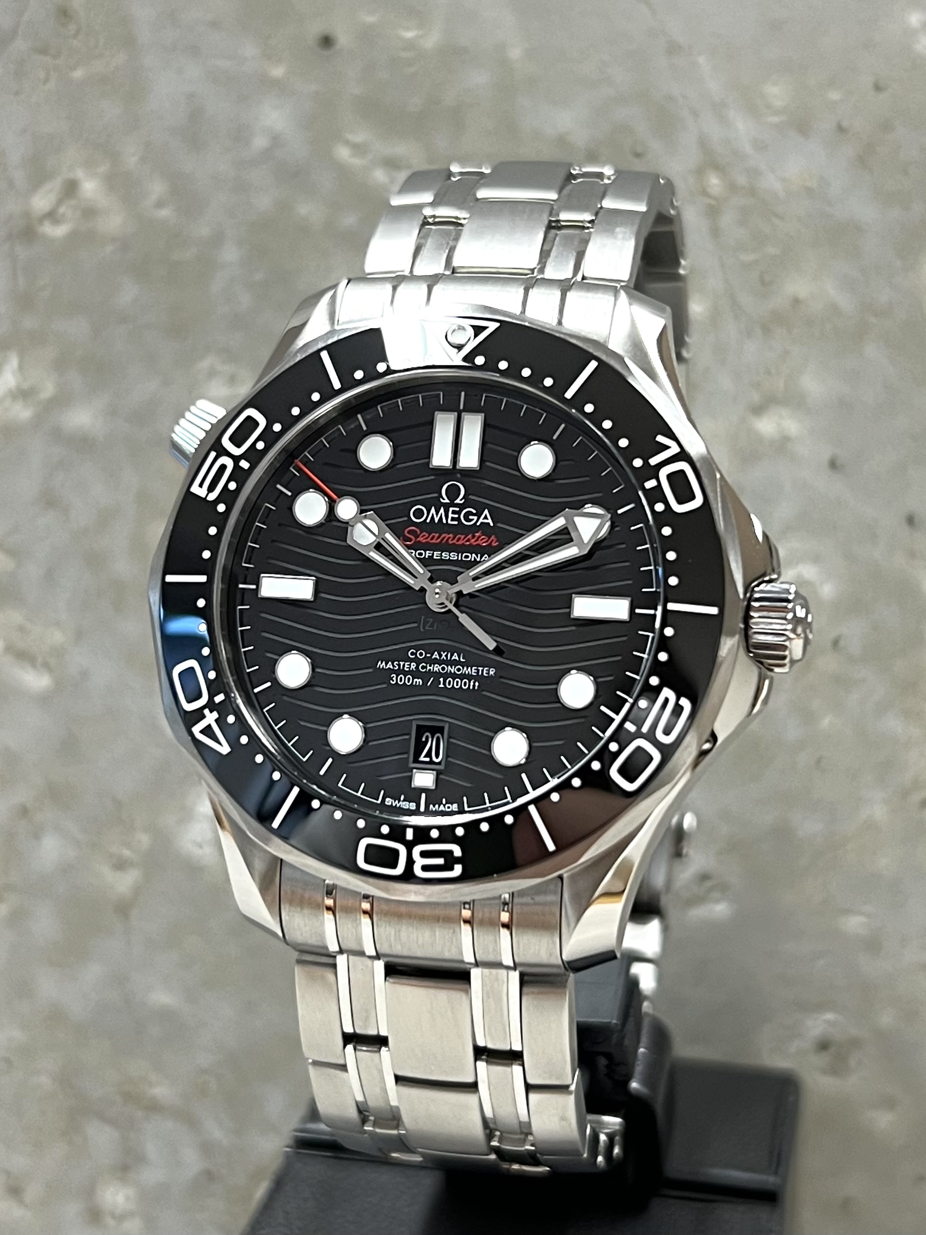 Omega Seamaster Diver 300M Co-Axial