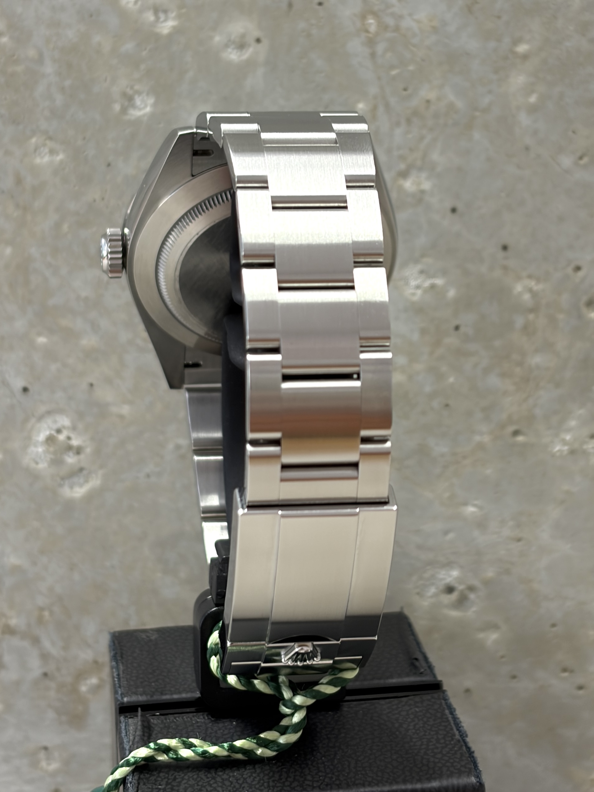 Rolex Explorer 40mm 4