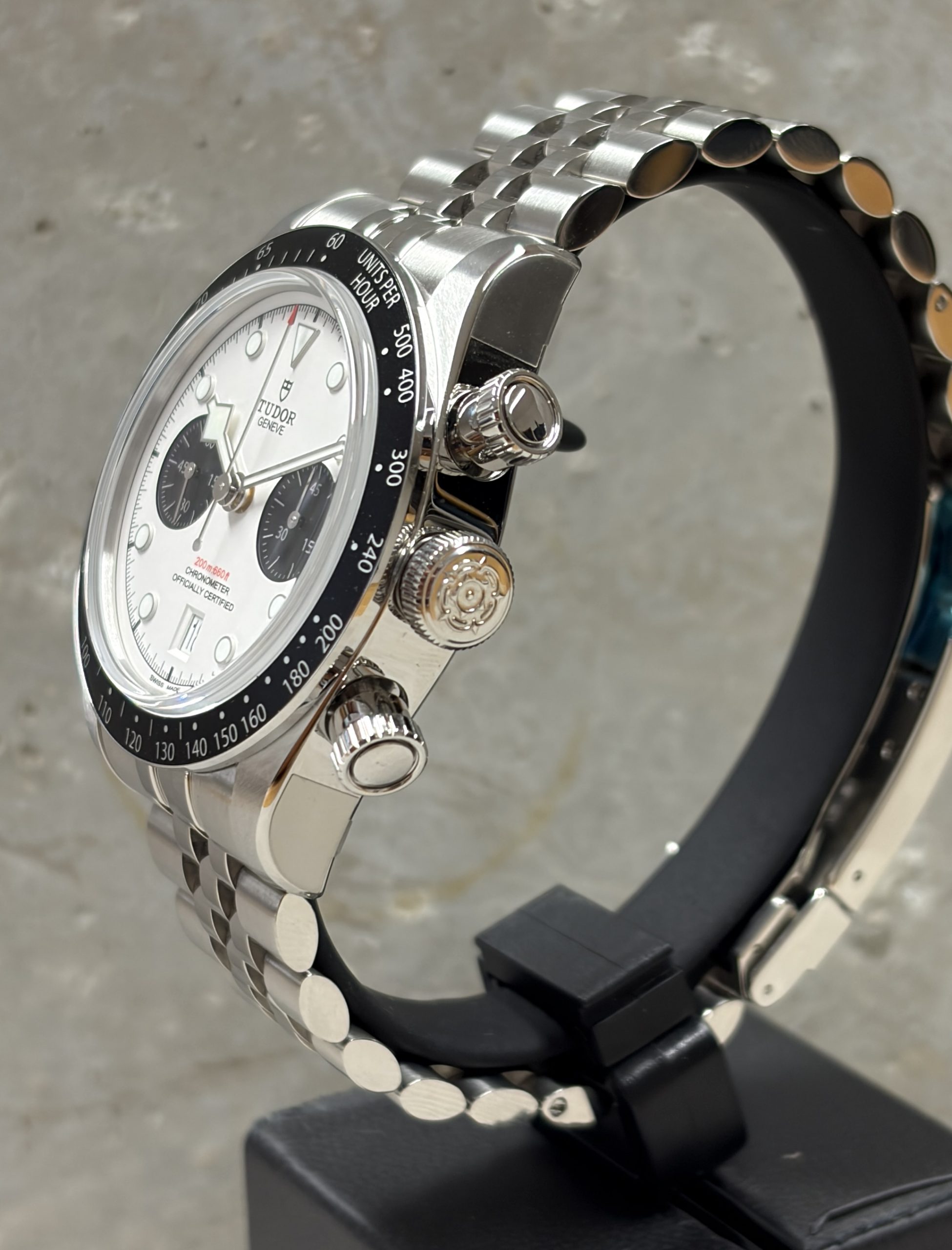 Tudor Black Bay Chrono "Panda" 3