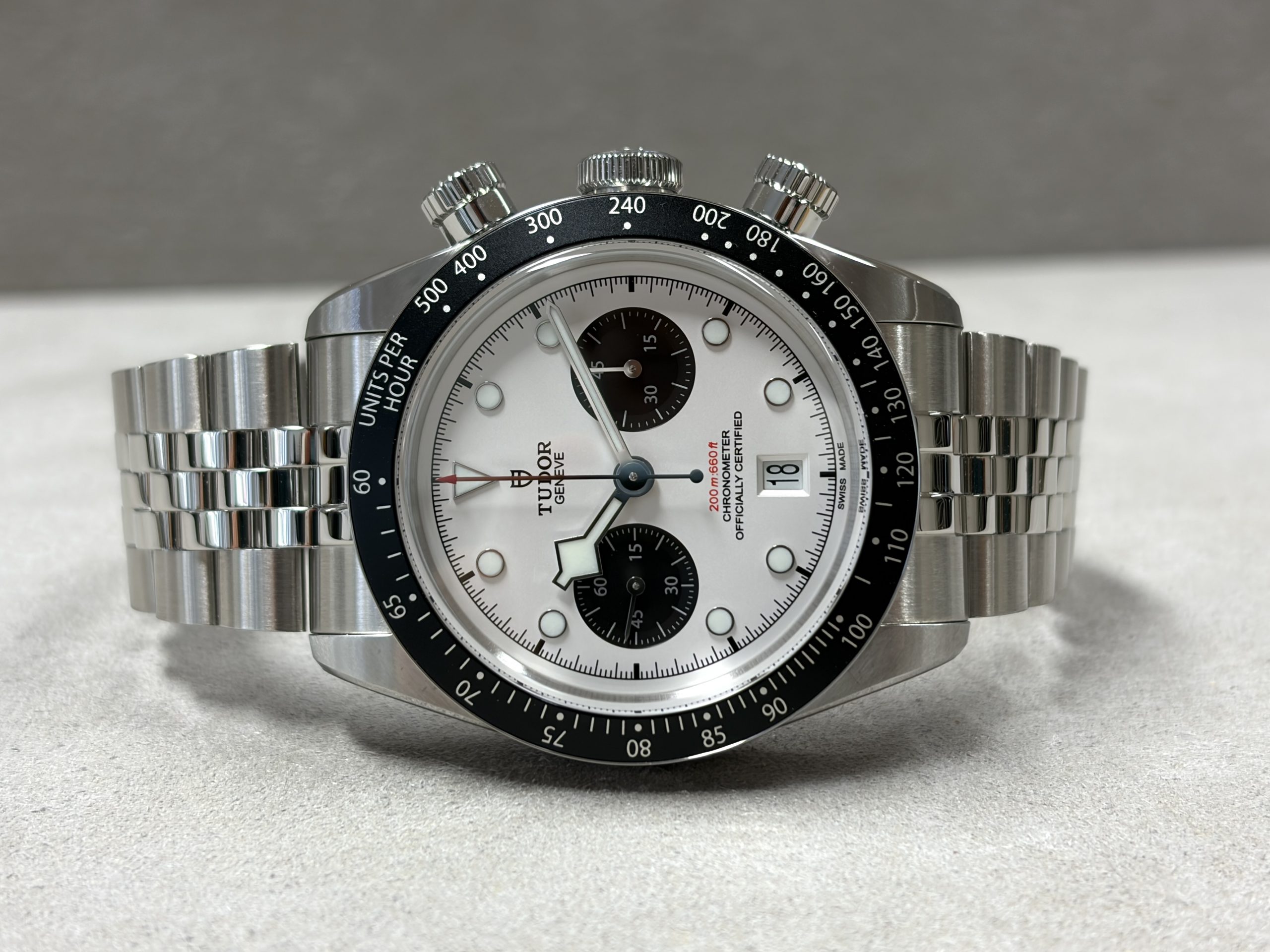 Tudor Black Bay Chrono "Panda" 5