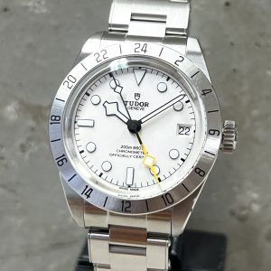 Tudor Black Bay Pro