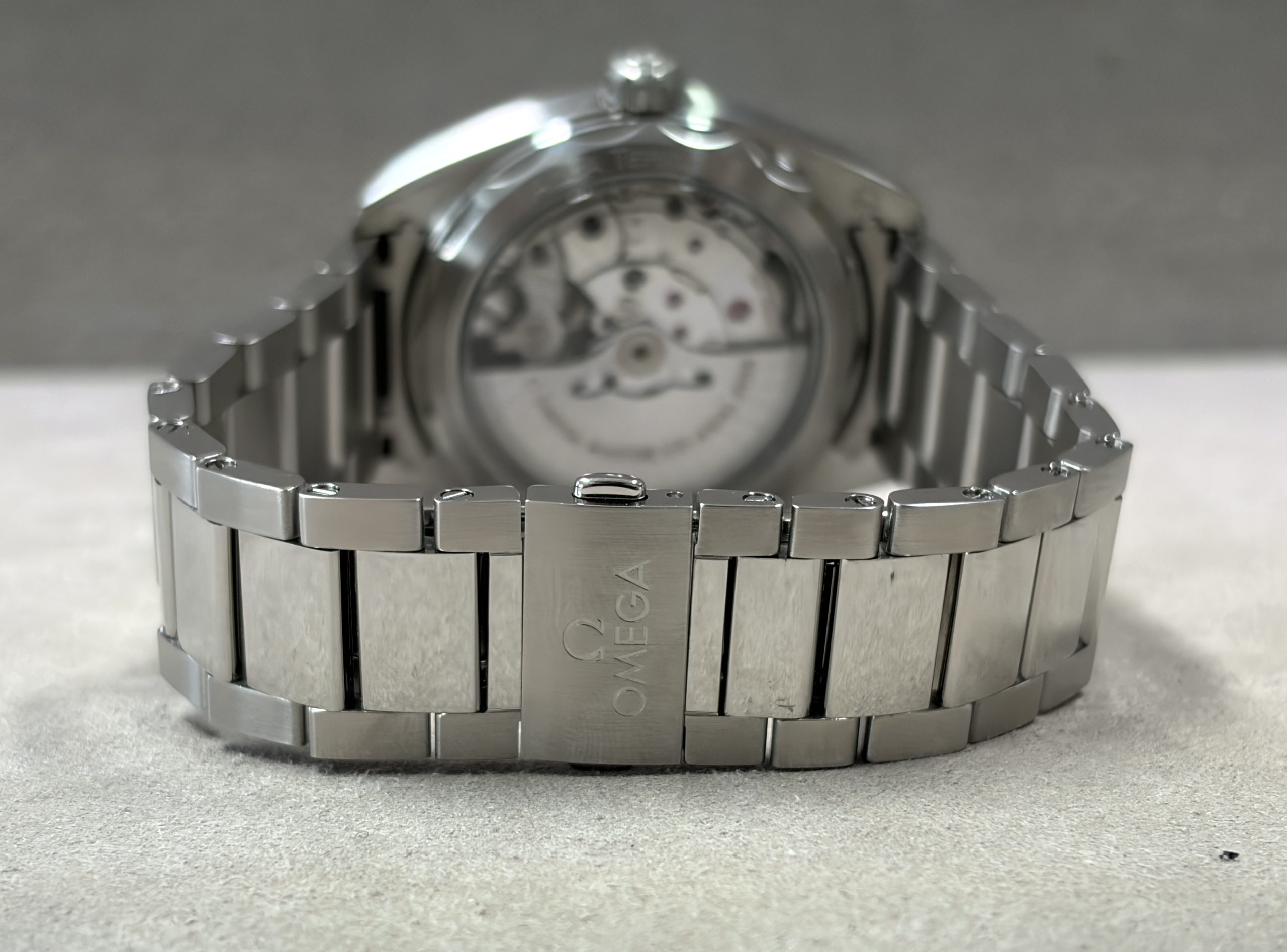Omega Seamaster AQUA TERRA 150 M 8