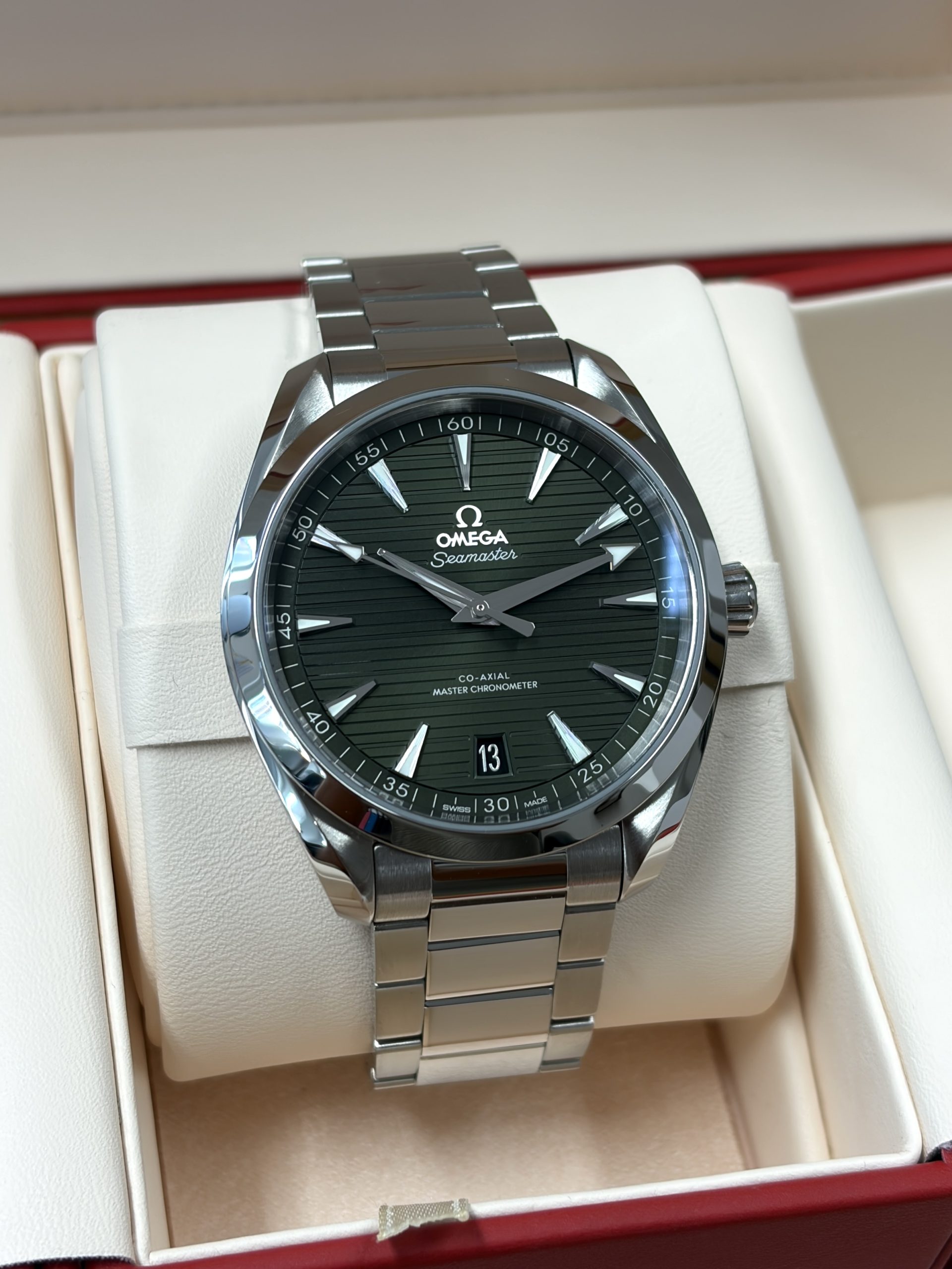Omega Seamaster AQUA TERRA 150 M 10