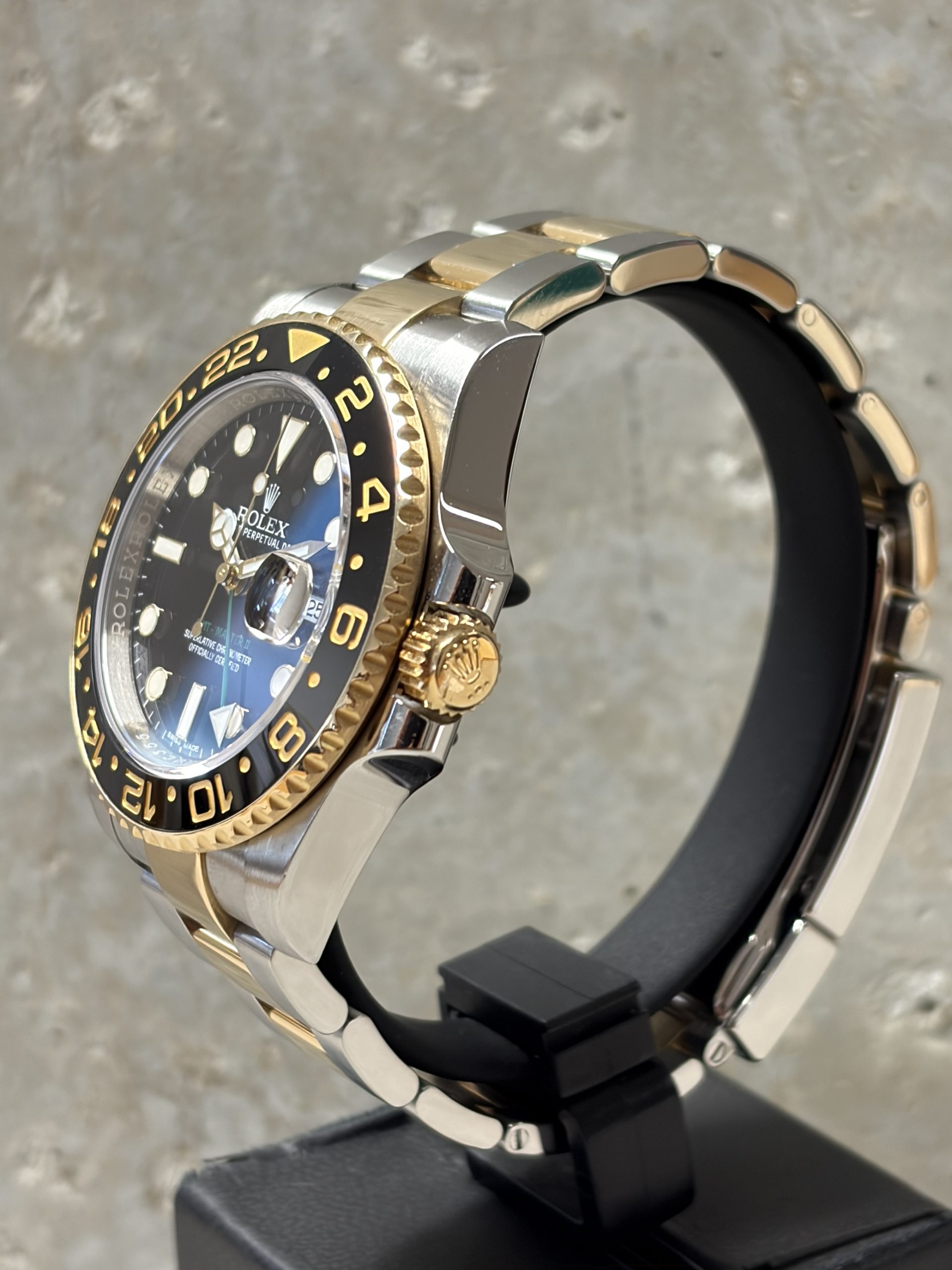 Rolex GMT Master II Stahl/Gold 3