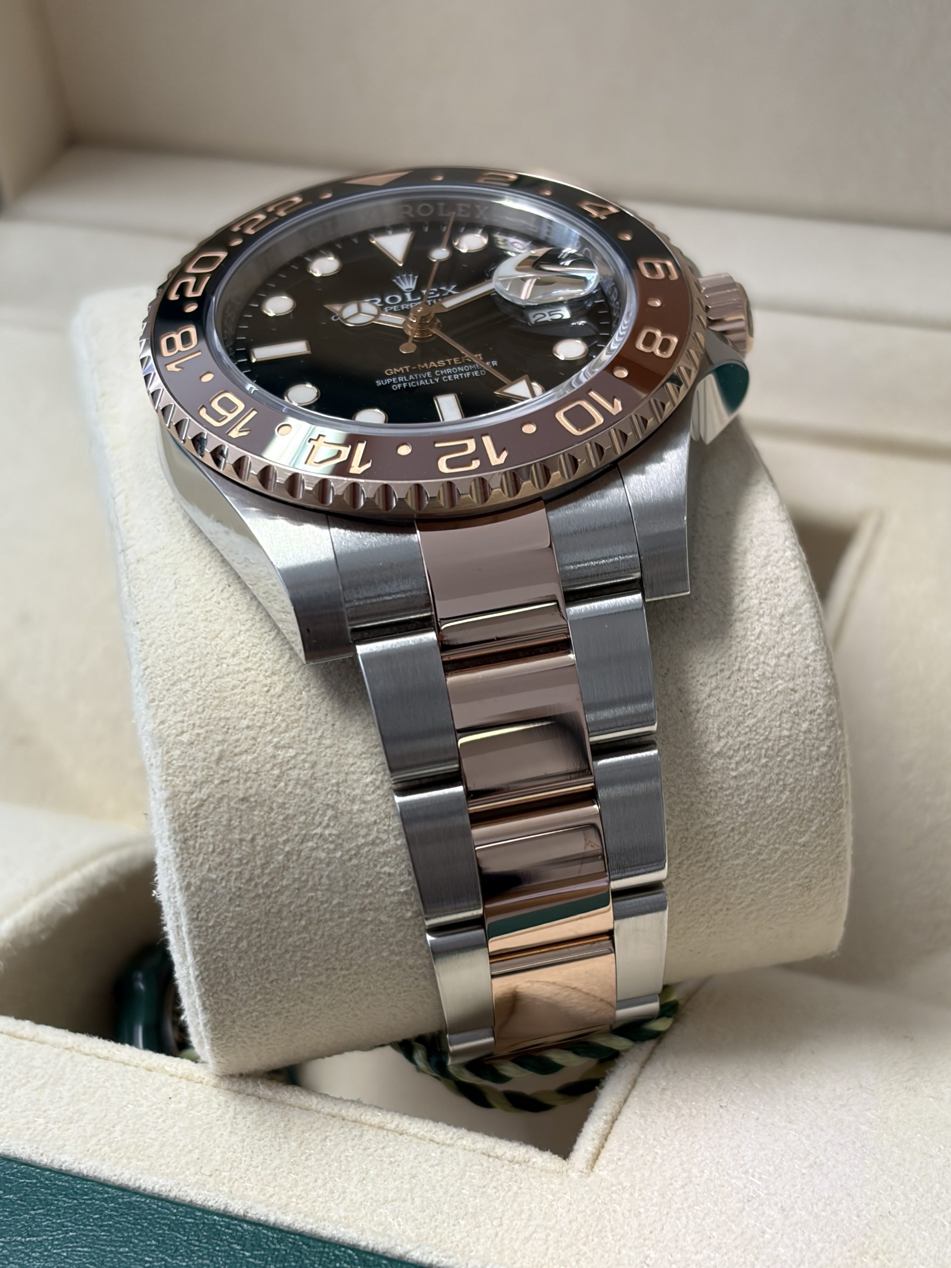 Rolex GMT-Master II "Rootbeer" 12